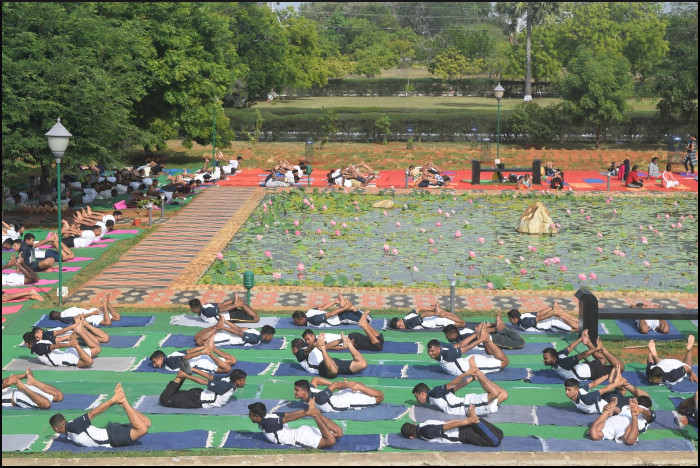 INS Kattabomman Celebrates 4th International Day of Yoga - 2018