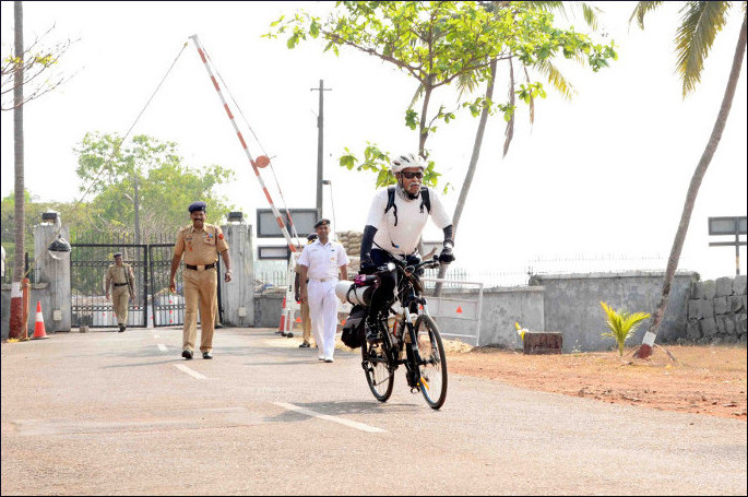 Major General Somnath Jha (Retd.) on 12,000 KM Cycling Mission arrived at Indian Naval Academy, Ezhimala
