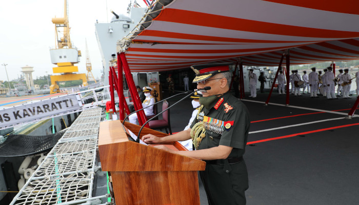 General Manoj Mukund Naravane PVSM, AVSM, SM, VSM, ADC, Chief of the Army Staff commissions INS Kavaratti