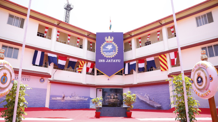 भारतीय नौसेना ने मिनिकॉय में भा.नौ.पो. जटायु का उद्घाटन किया, लक्षद्वीप द्वीप में पकड़ मजबूत की 