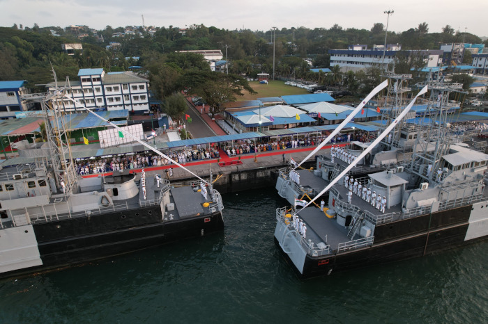 INS Cheetah, Guldar and Kumbhir decommissioned after 40 Years of Glorious Service
