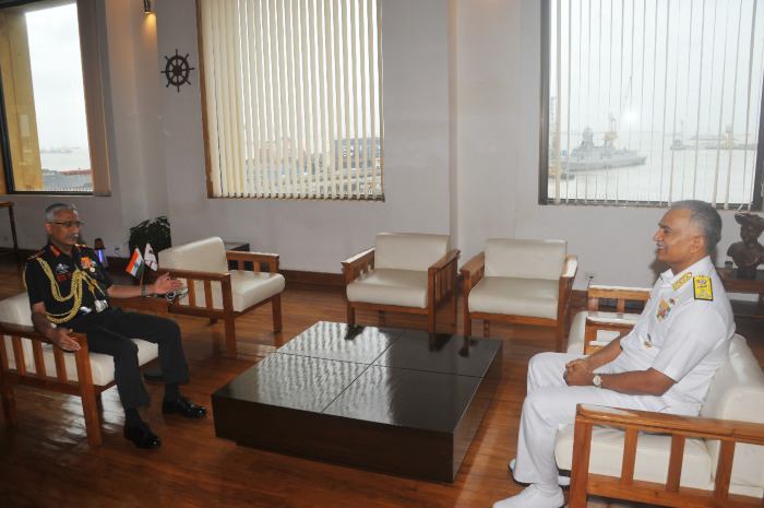 सेनाध्यक्ष जनरल एमएम नरवणे का मुंबई दौरा