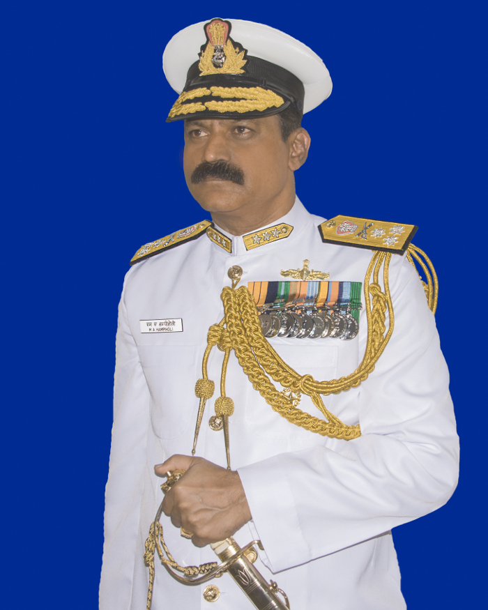 Vice Admiral MA Hampiholi, AVSM, NM Assumes Charge as Director General Naval Operations