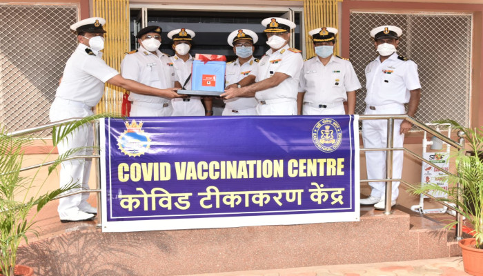 विशाखापत्तनम में भारतीय नौसेना के लिए कोविड़ टीकाकरण शुरू
